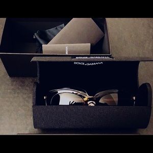 NWT Dolce & Gabbana Oval Gradiant 54MM Sunglasses